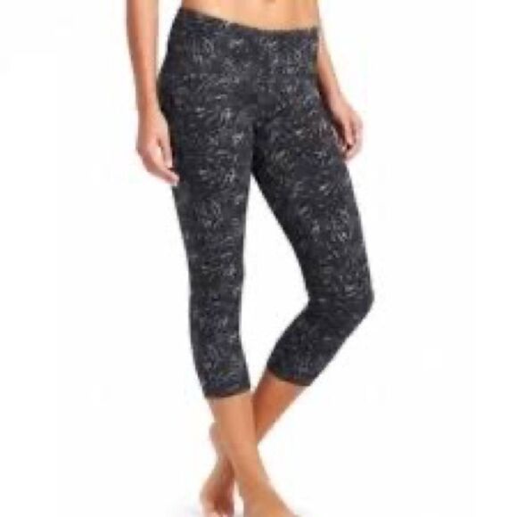 Athleta Zebra Chaturanga Crop Leggings - Picture 1 of 5